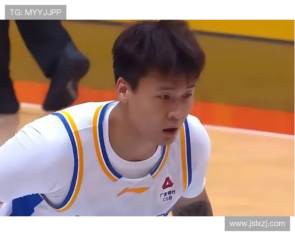 北京男篮赵睿表现低迷出局反思